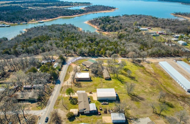 Lakeside Getaway @ Buncombe Creek