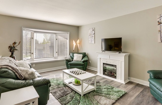 Lakewood Vacation Rental Near Red Rocks!