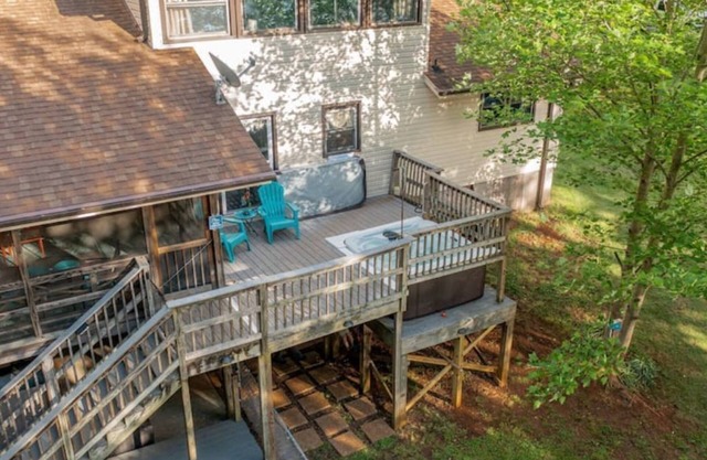 LakingitEz..3BR/2BA amazing sunsets & hot tub
