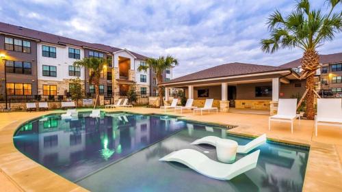 Landing Apartments Austin - Pflugerville