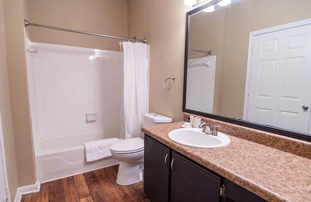 Landing at Enclave at Hartland - 1 Bedroom in Tanbark