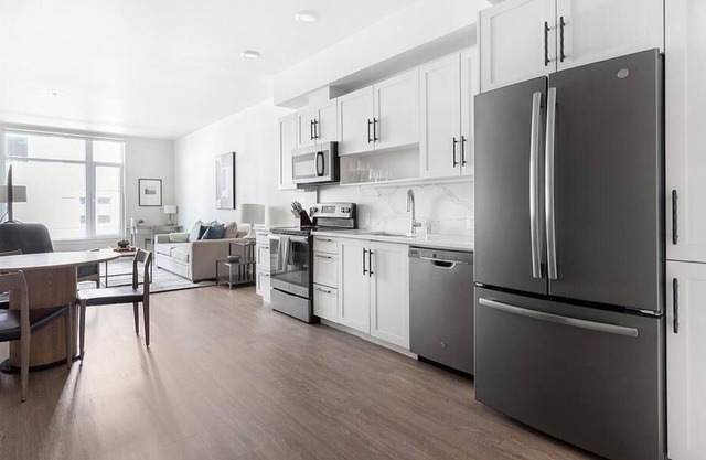 Landing at Rediviva - 1 Bedroom in Esther Short