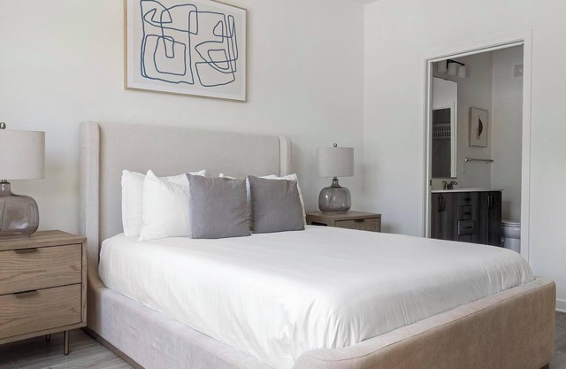 Landing at The Eddy at Riverview - 2 Bedrooms i...