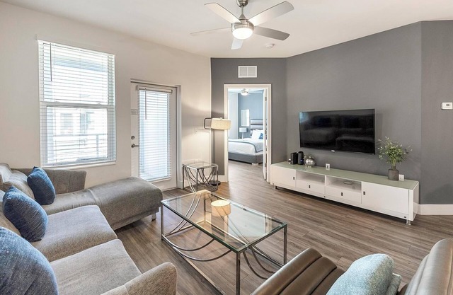 Landing at The Pointe on Westshore - 2 Bedrooms...