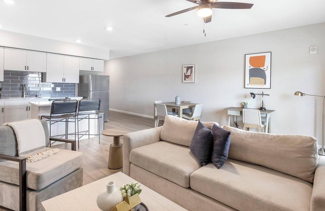 Landing at Summit on Boulder - 1 Bedroom in Val...