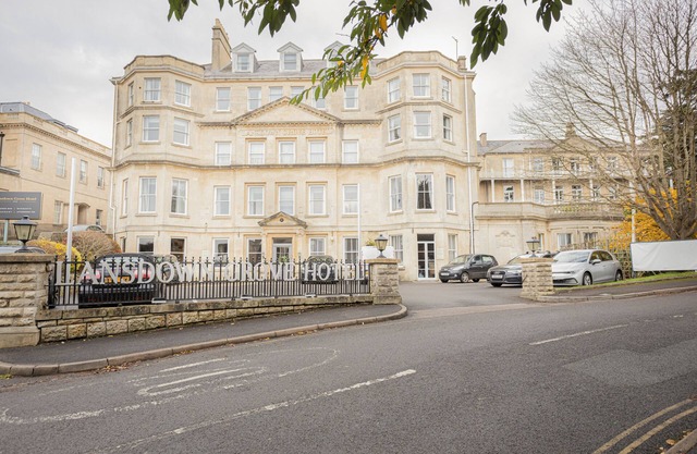 Lansdown Grove