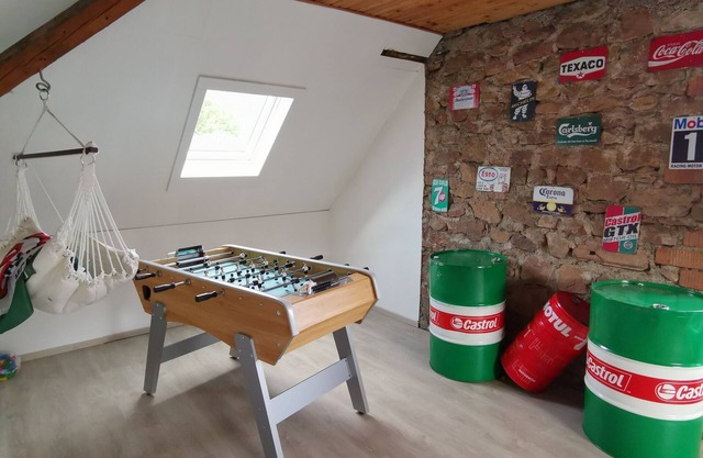 Casa rural grande con 9 plazas.