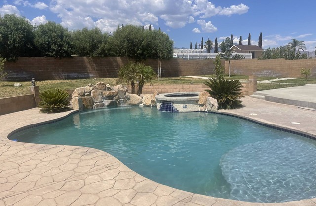 Large Home w/ Spacious Backyard and Pool