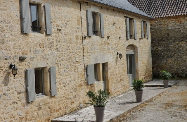 Gran casa del 18 en Salignac-Eyvigues en Sarladais.
