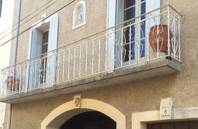 Gran casa de pueblo occitano ideal para familias a 15 minutos de la costa