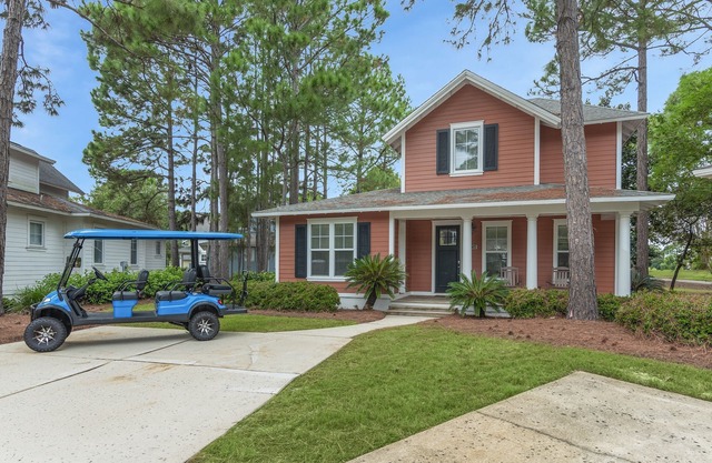 ¡Retiro encantador en Laurel Grove! Camina a la piscina! ¡Lleva el carrito de golf a la playa!