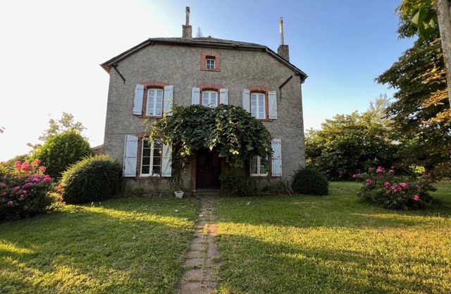 Le CASTELOU d'IDA
