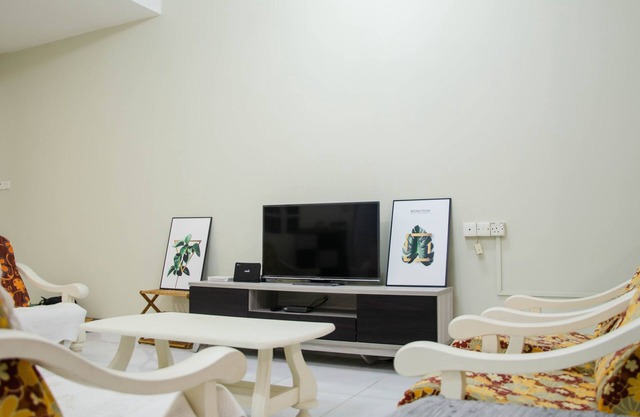 【Le'Hilltop】 Tierra debajo del viento | Casa semi-luminosa y acogedora | BBQ / 8-10Pax