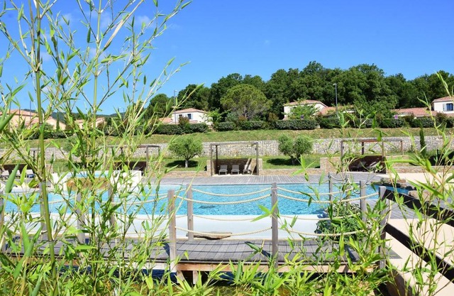 Le Jas du Pebrier