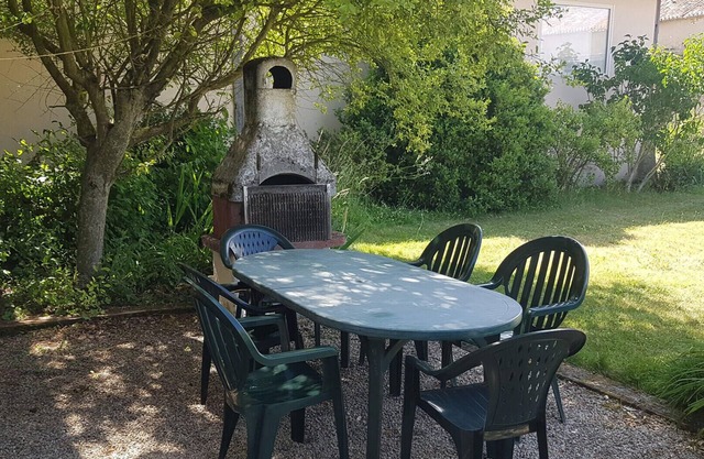 Gîte-Tradicional-Baño con bañera-Vista al campo-GIte LA TRUFFIERE