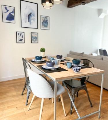 Le Rabelais, superbe appartement en duplex, proche forteresse et monument historique