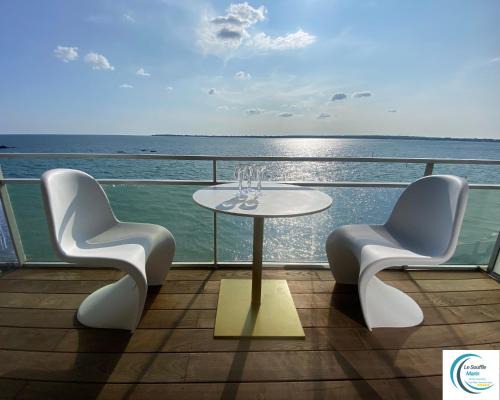 Le Souffle Marin CONCARNEAU - VUE MER panoramique DIRECT sur la PLAGE des Sables Blancs FIBRE Parking PRIVÉ Secure PANORAMIC SEE VIEW direct ON BEACH