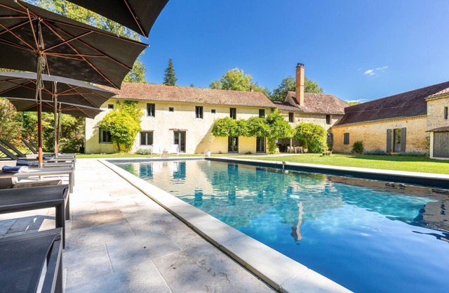 Le Vieux Moulin - Seis Habitaciones Villa, Capacidad 12