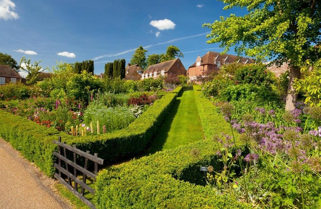 Leeds Castle Holiday Cottages
