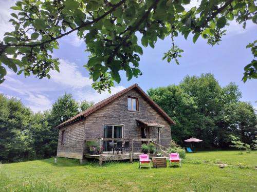 Les Gîtes des Chaumes de Villeneuve - Le Chalet