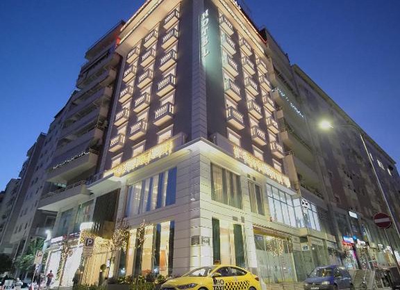 Light Hotel