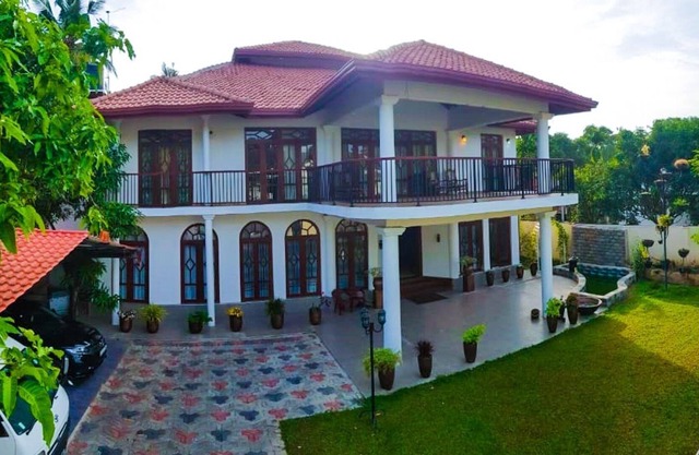 Lihini Scandic