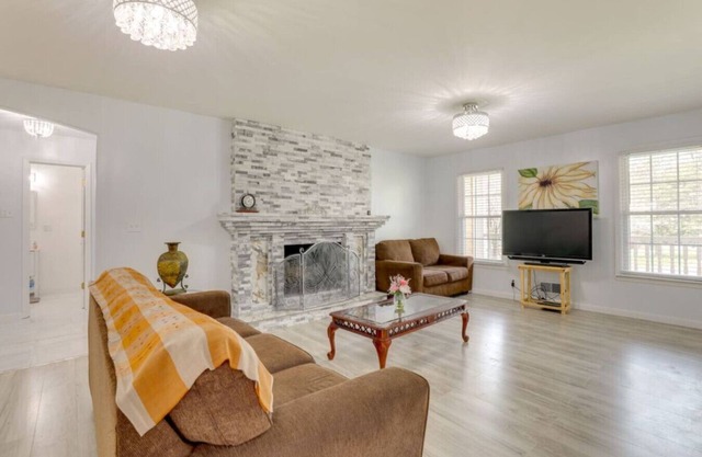 Lilburn Gateway | Game Loft, Fire Pit, Near Stone Mountain