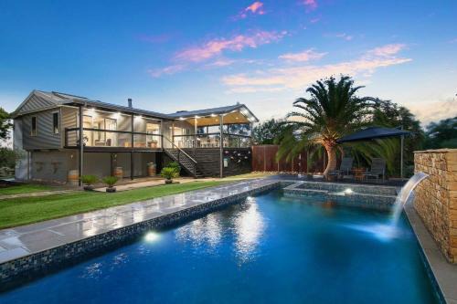 Lilies Poolside Villa