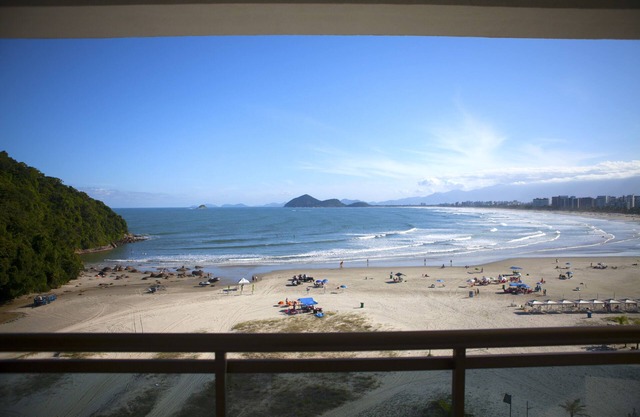 LINDO APTO FRENTE AL MAR, RIVIERA VISTA GRANDE, 4 DORM (3 pts), 230m2, AC, 10P