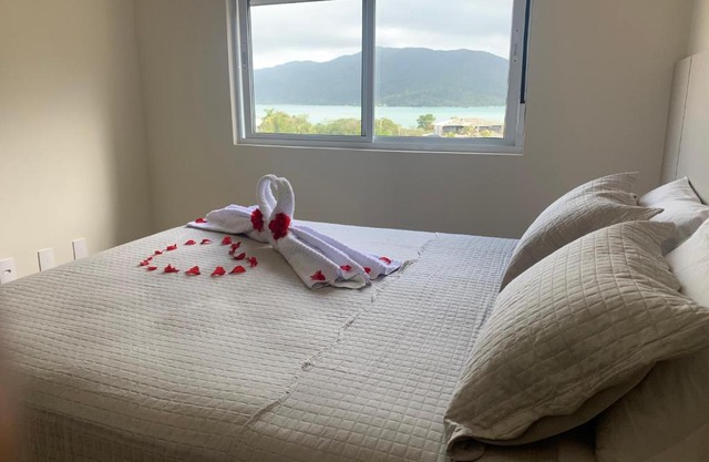 Lindo e aconchegante apartamento a poucos mts da Praia Grande - Governador Celso Ramos