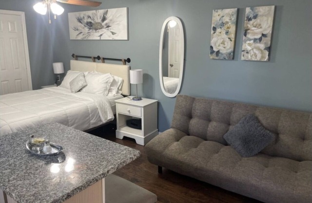 Lindo studio en Grand Prairie