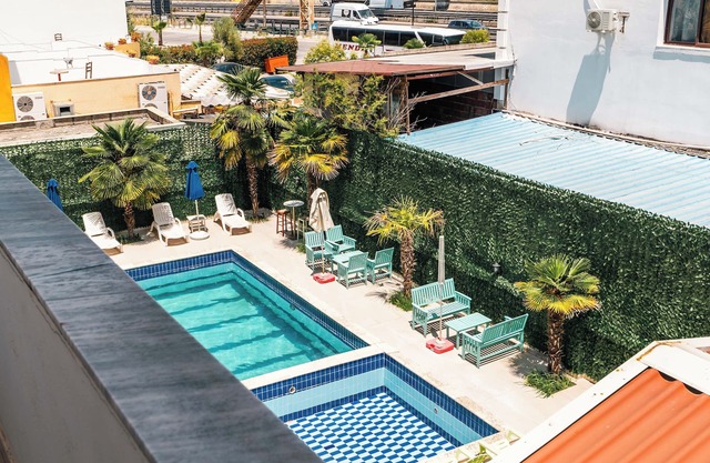 Lion Hotel