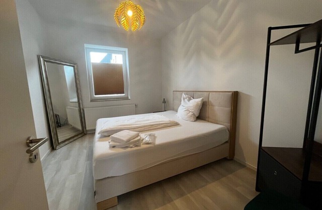 Apartamento-Vista al Jardín-Baño Privado-De Lujo