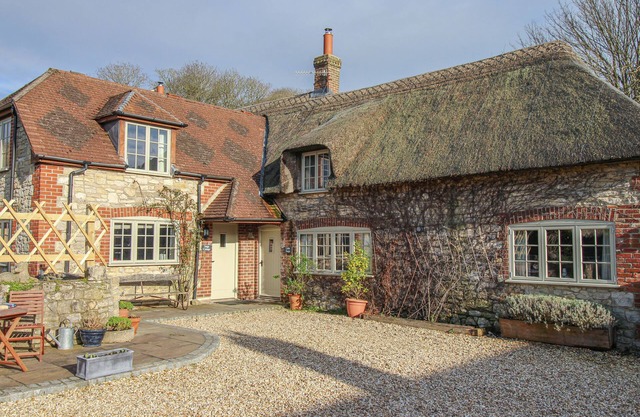 LITTLE FORGE, romántico, con fuego abierto en West Lulworth, Ref 994342