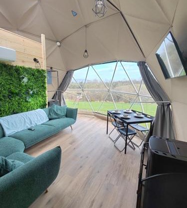 Little River Glamping