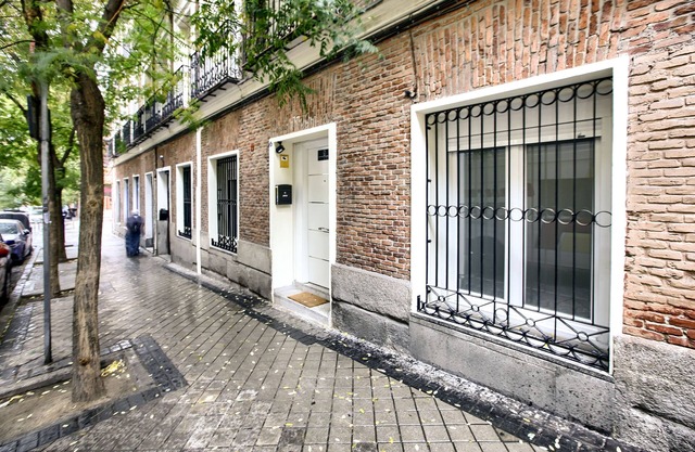 Vive el Madrid más Autentico en este piso del Barrio Retiro