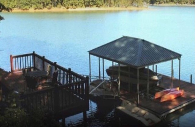 Located on beautiful Lake Keowee