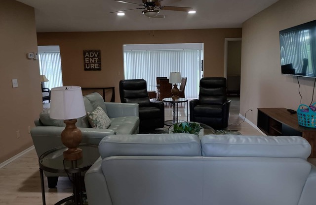 LOCATION LOCATION LOCATION Sarasota Florida