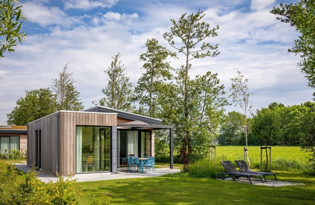 Lodge en Markermeer con Comodidad Ecológica