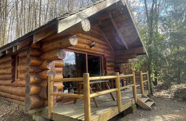 Cabaña de Madera con Vista al Lago – Escapada en la Naturaleza, Terraza, Canoe y Actividades