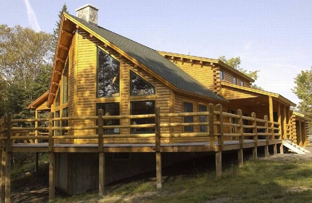 Loon Nest Log Cabin / Waterfront. Barco pontón disponible para alquilar