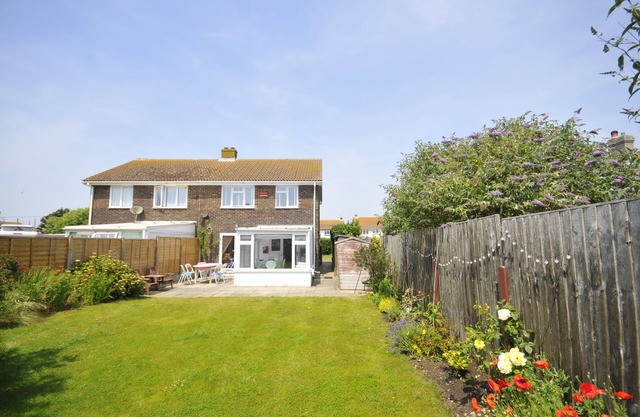 Looney Dunes, Camber - 1 minuto a las dunas de arena, 2 jardines soleados, 3 habitaciones