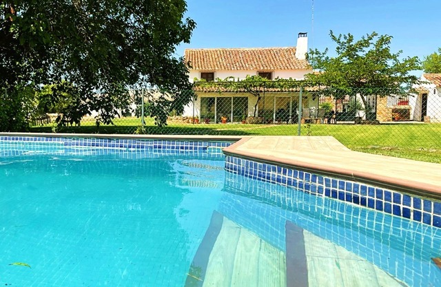 Los Manantiales Cara Rural: naturaleza y relax.