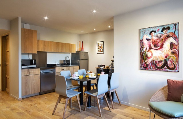 Apartamento de lujo en Lourmarin ubicación central de Air Con