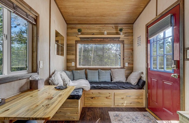 NEW Lovable Mountain Tiny Home near Cripple Creek