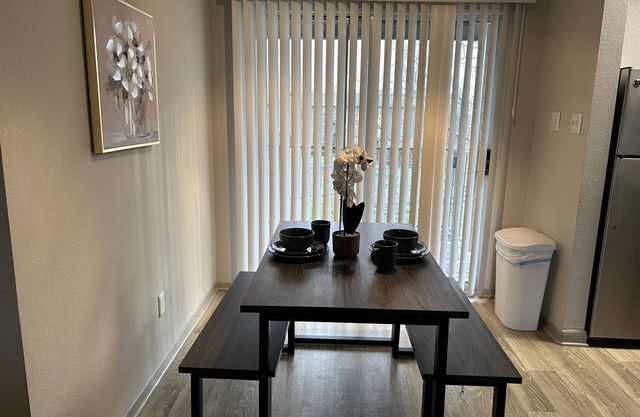 Lovely 1-bedroom, 1-bathroom unit with a pool