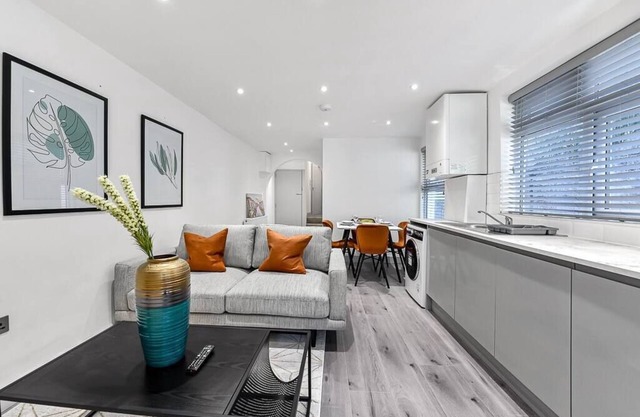 Lovely 2 Bedroom Apartment in Greater London