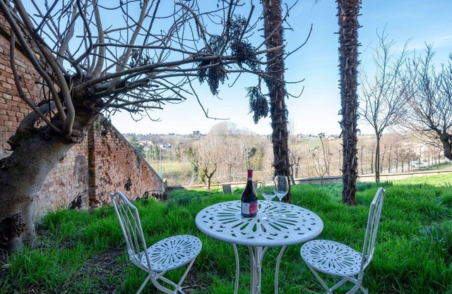 Precioso apartamento para 2 personas con WIFI, A/C, TV, patio y aparcamiento