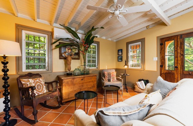Casita preciosa Granada en exclusiva, Pilon ventosa