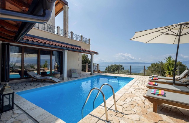 Increíble casa en Kostrena con sauna